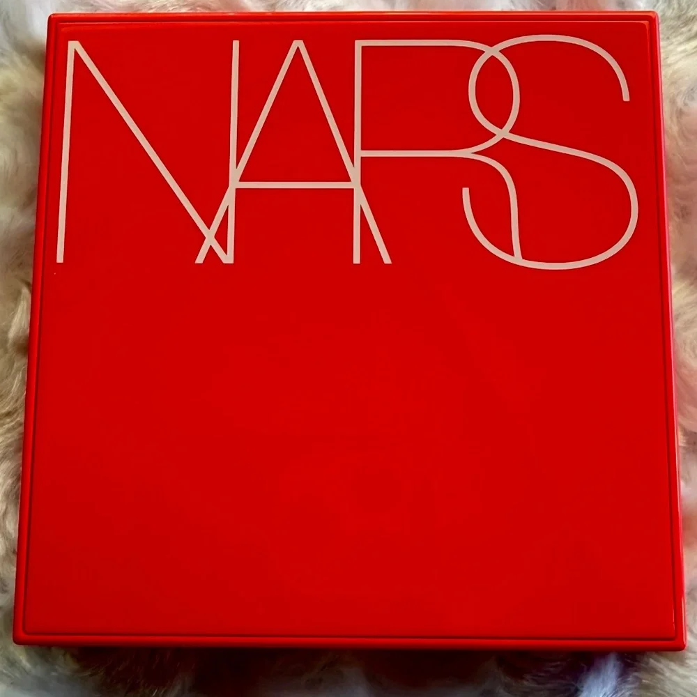 NWT NARS Pleasure Trip Limited Edition Cheek Palette